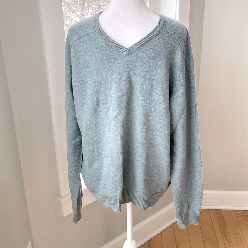 American Eagle Vintage Slim Fit Blue Green Lambswool Cotton V Neck Sweater